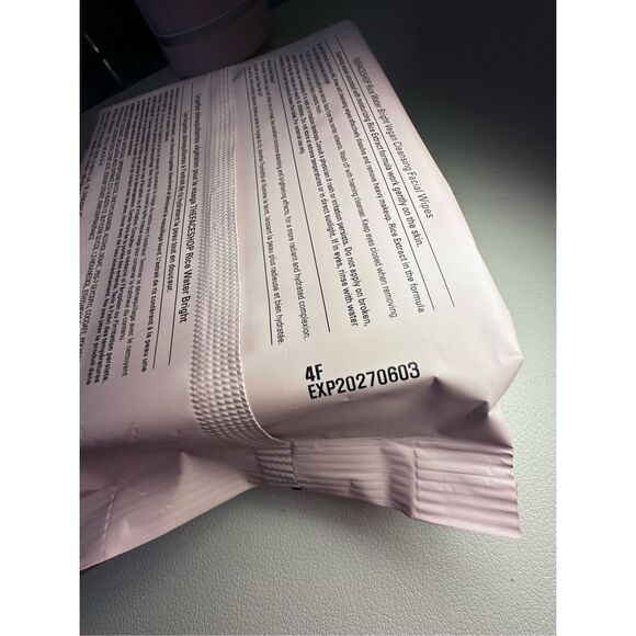 The Face Shop Rice Water Bright Cleansing Facial Wipes, Vegan, 50 CT - Picture 5 of 5